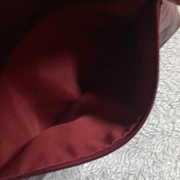 Nicole Miller Faux Leather Crossbody/Clutch Bag - Picture 7 of 9